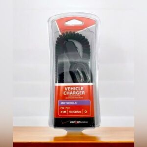 Verizon Wireless Vehicle USB Car Charger For Motorola V3 Series Brand New